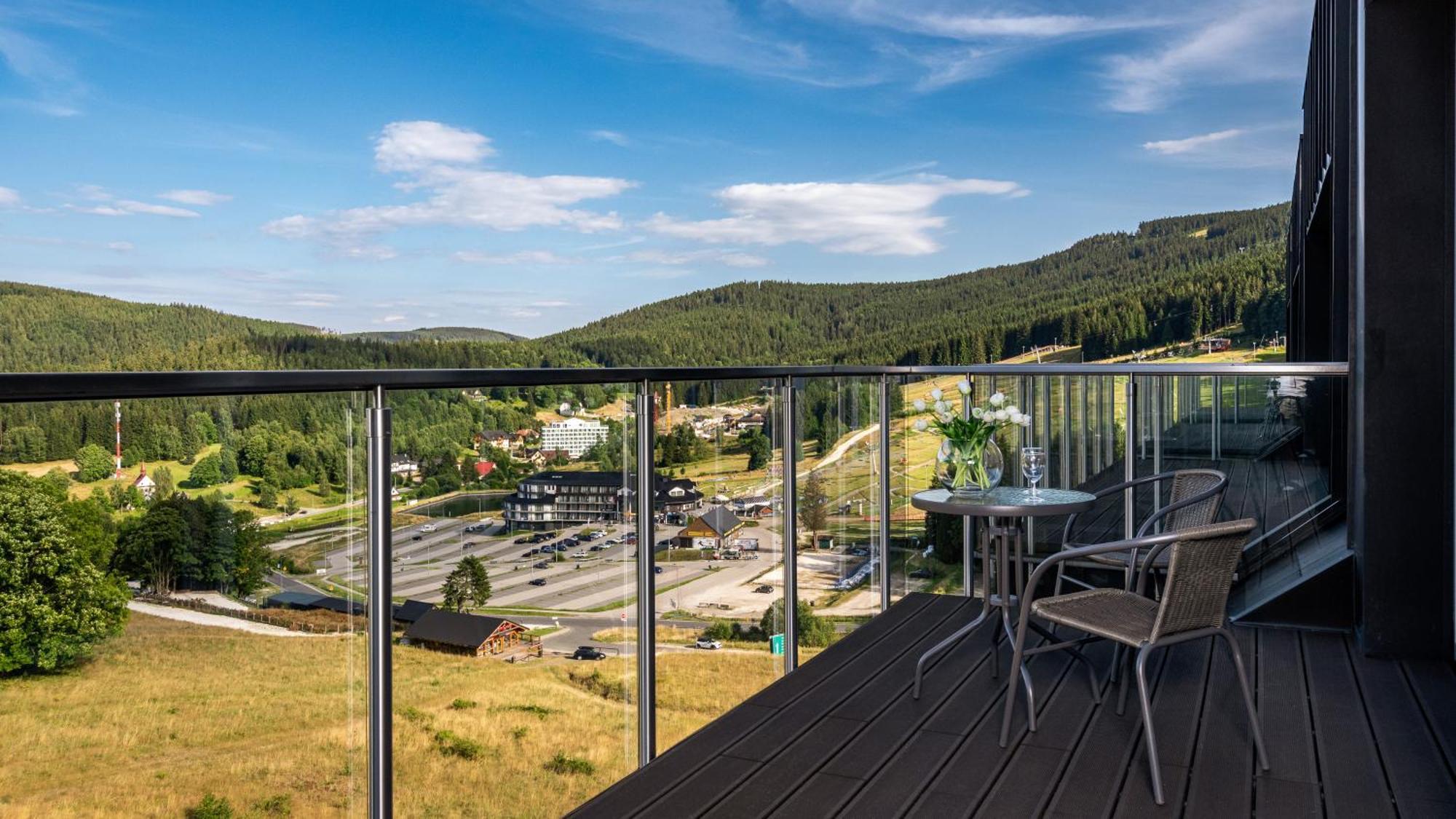 Panorama - Czarna Gora Resort By Sun & Snow Stronie Śląskie Exteriér fotografie